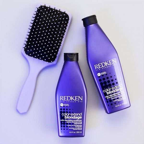 Redken Color Extend Blondage ljubičasti šampon, regenerator i Wet Brush Paddle Purple