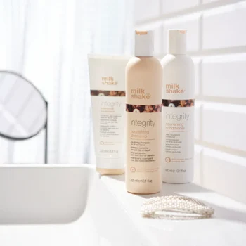 Milk shake Integrity System Nourishing Shampoo 300ml 2