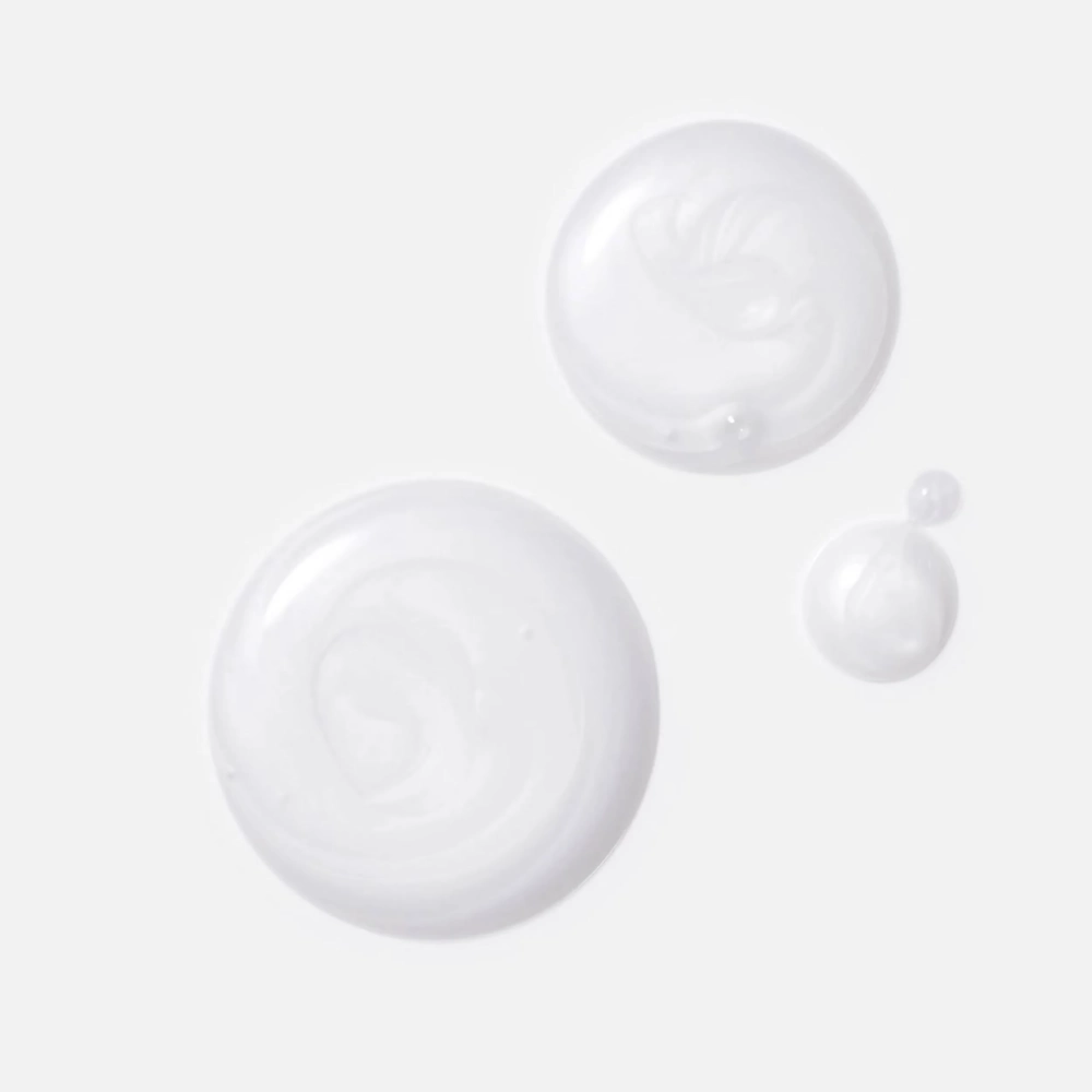 Wella-Professionals-Invigo-Nutri-Enrich-Shampoo-300-ml-2 tekstura šampona Wella Nutri Enrich kremasta formula za hidrataciju i obnovu suve kose